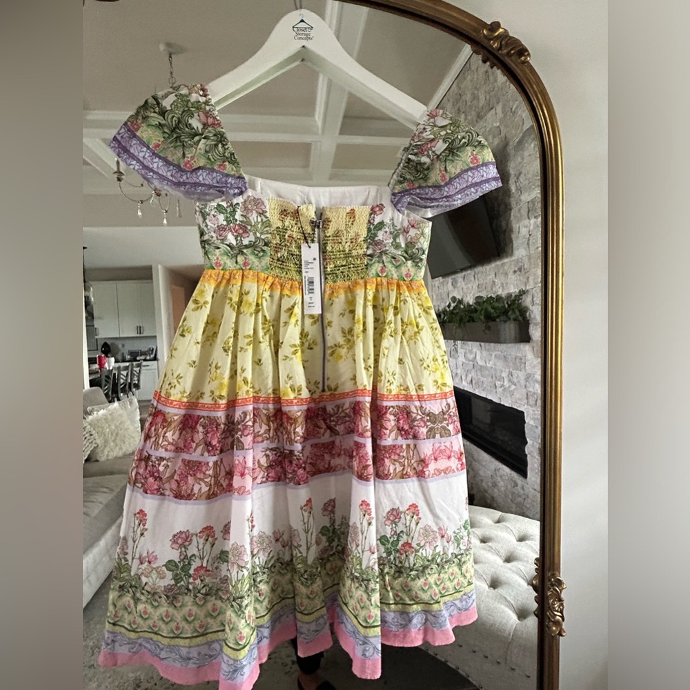 Alice and Olivia floral fest dress size 0 brand new with tags